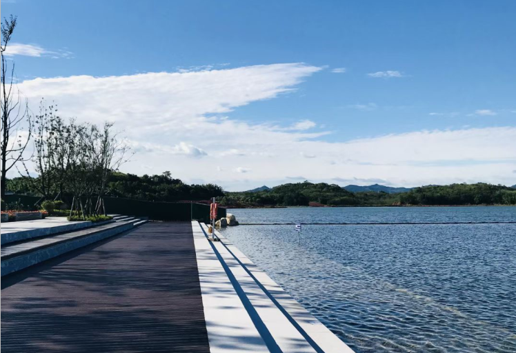 中科院南京地理与湖泊研究所李宽意研究员带队完成国家重点课题采样工作